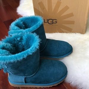 UGG Bailey bow
